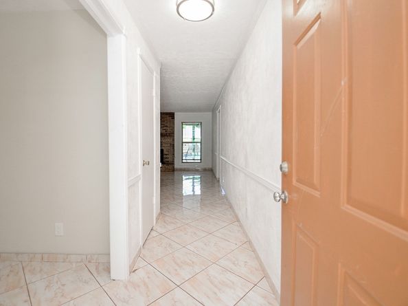 12322 Wedgehill Lane, Houston TX 77077