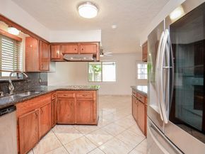 12322 Wedgehill Lane, Houston TX 77077