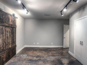 1601 W Webster Street Street 11, Houston TX 77019