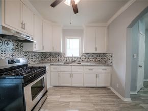 1111 Wooding Street, Houston TX 77011