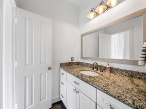 4742-40 Post Oak Timber Drive, Houston TX 77056