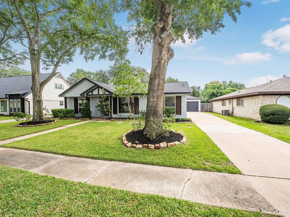 723 Park Meadow Drive, Katy TX 77450