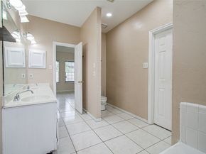 13607 Sable Lane, Houston TX 77014