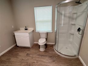 4918 Los Angeles Street, Houston TX 77026