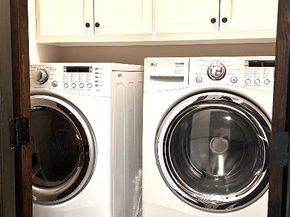 1241 W 24th Street C, Houston TX 77008
