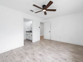 10402 Rancho Bernardo Lane, Sugar Land TX 77498