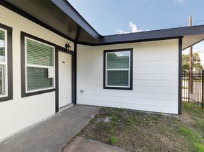 6323 Illinois Street, Houston TX 77021