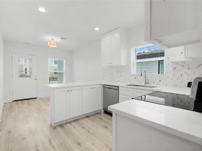 6323 Illinois Street, Houston TX 77021