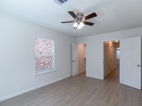6323 Illinois Street, Houston TX 77021