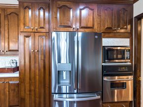 818 Olney Oak Drive, Houston TX 77079