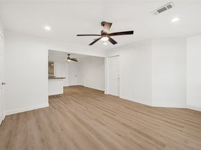 2631 Mansfield Street, Houston TX 77091