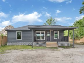 2631 Mansfield Street, Houston TX 77091