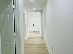 9110 Heatherside Street, Houston TX 77016