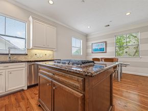 2611 Riverside Drive C, Houston TX 77004