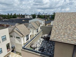 2611 Riverside Drive C, Houston TX 77004
