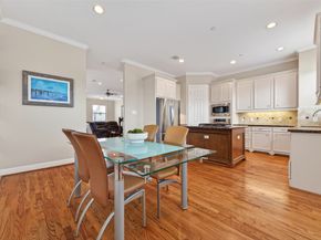 2611 Riverside Drive C, Houston TX 77004