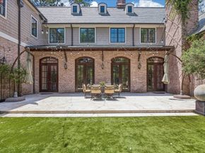 802 Country Lane, Houston TX 77024