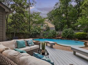 11 Twisted Birch Place Court, The Woodlands TX 77381