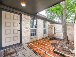 338 Coach Lamp Lane, Houston TX 77060