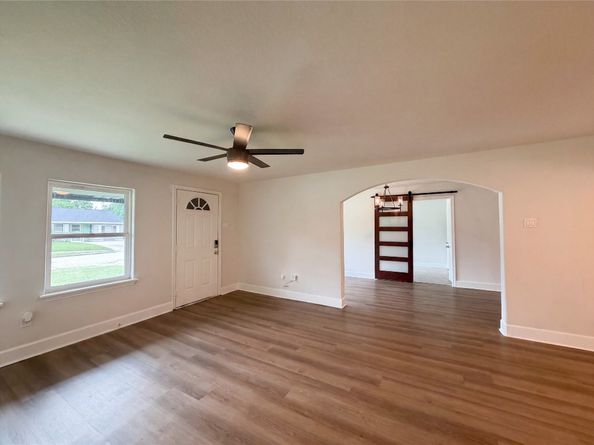 5935 Southseas Street, Houston TX 77033