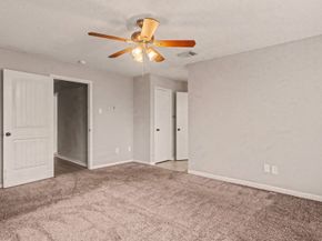 2067 SE Shadow Rock Drive, Houston TX 77339