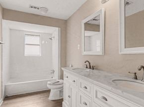 2067 SE Shadow Rock Drive, Houston TX 77339