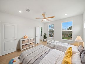 8521 Friendship Road, Houston TX 77080