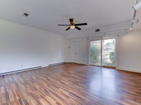 5518 Holly Street, Houston TX 77081