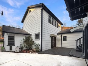 4521 Maple Street, Bellaire TX 77401