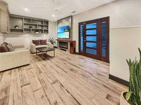 4521 Maple Street, Bellaire TX 77401