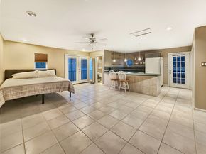 4521 Maple Street, Bellaire TX 77401