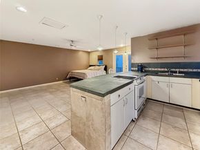 4521 Maple Street, Bellaire TX 77401