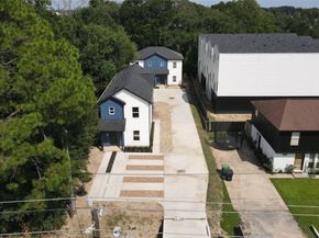 9439 Radio Road A/B, Houston TX 77075