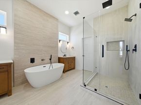 208 A 31st Street, Houston TX 77018