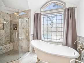 2 Chatterbird Lane, The Woodlands TX 77380