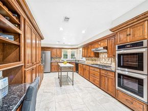 2 Chatterbird Lane, The Woodlands TX 77380