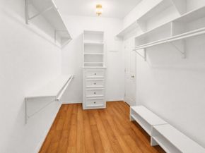 24 Stonegate Park Ct, Spring TX 77379