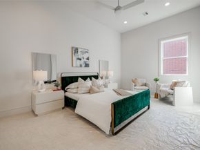 1701 BANKS Street, Houston TX 77098