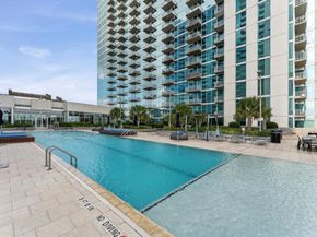 5925 Almeda Road 11315, Houston TX 77004