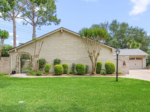 3110 Lynbrook Court, Sugar Land TX 77478