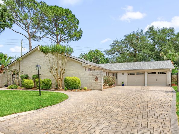 3110 Lynbrook Court, Sugar Land TX 77478