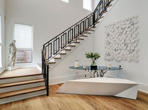 5521 Fairdale Lane, Houston TX 77056