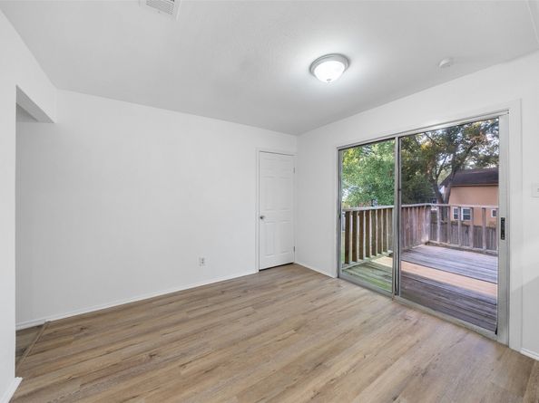 2247 Oak Shores Drive, Houston TX 77339