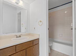 2750 Holly Hall Street 1806, Houston TX 77054