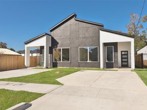 8133 Cabot Street A/B, Houston TX 77078