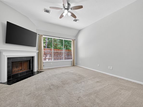 38 Wrens Song Place, The Woodlands TX 77382