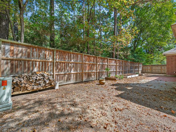 38 Wrens Song Place, The Woodlands TX 77382