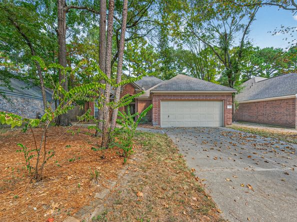 38 Wrens Song Place, The Woodlands TX 77382