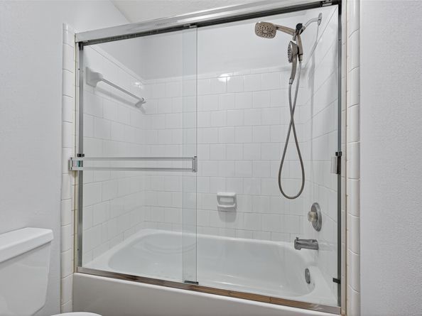 38 Wrens Song Place, The Woodlands TX 77382