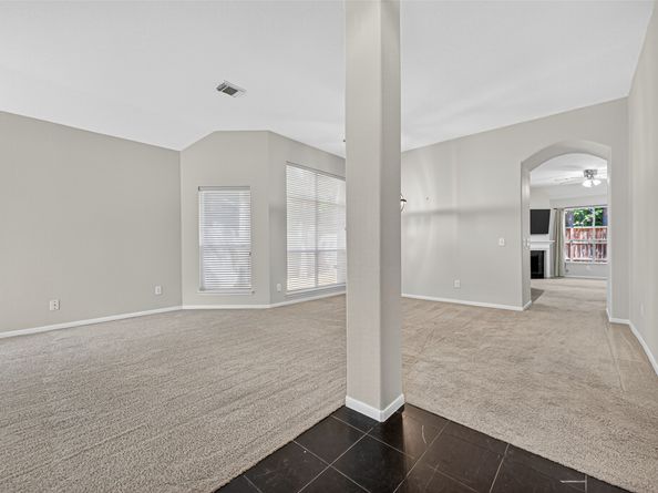38 Wrens Song Place, The Woodlands TX 77382